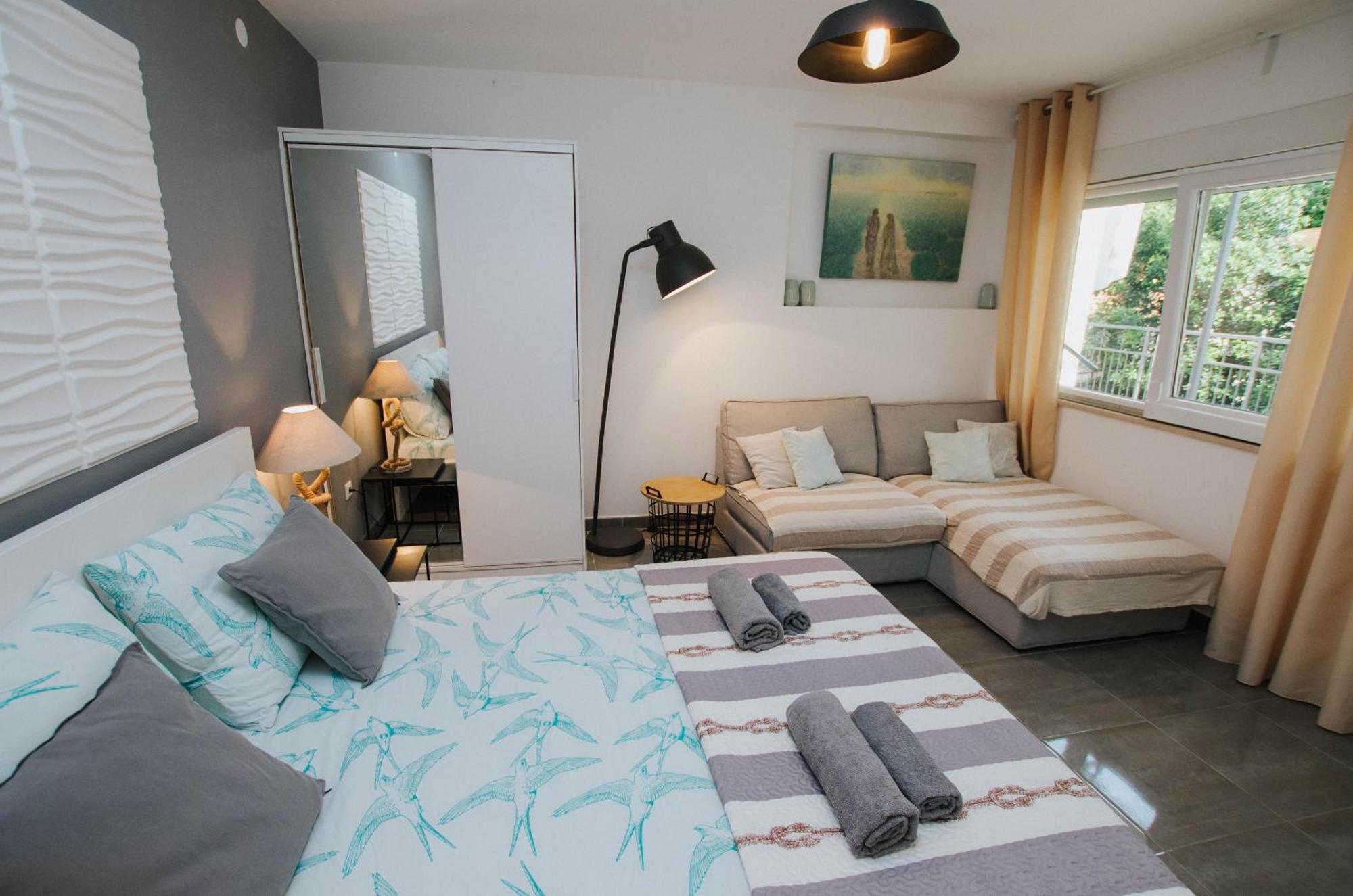Mamma Mia Apartments-City Center Хвар Екстер'єр фото
