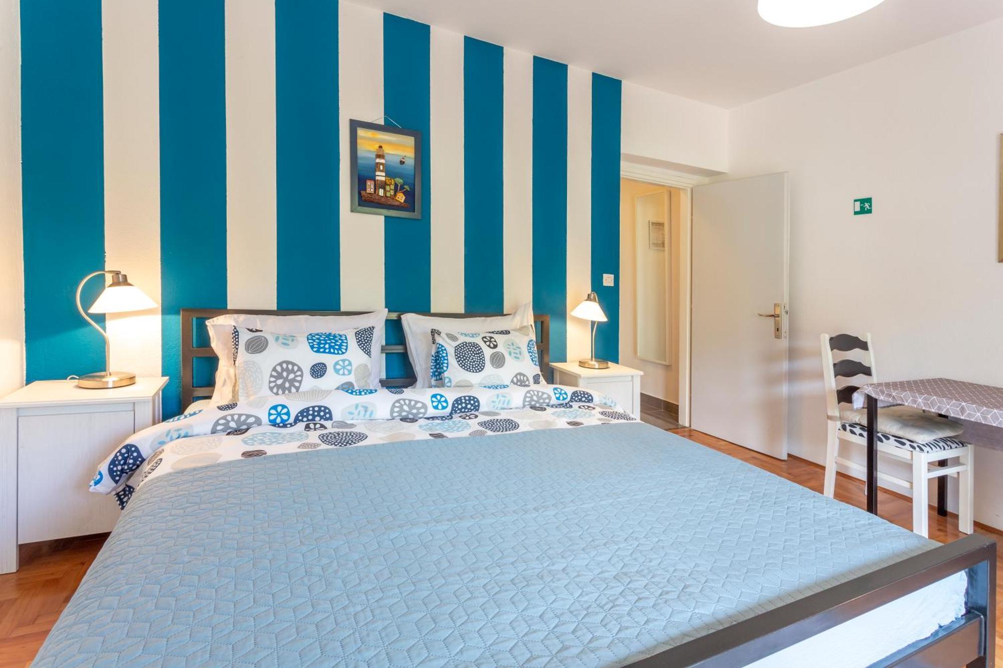 Mamma Mia Apartments-City Center Хвар Екстер'єр фото