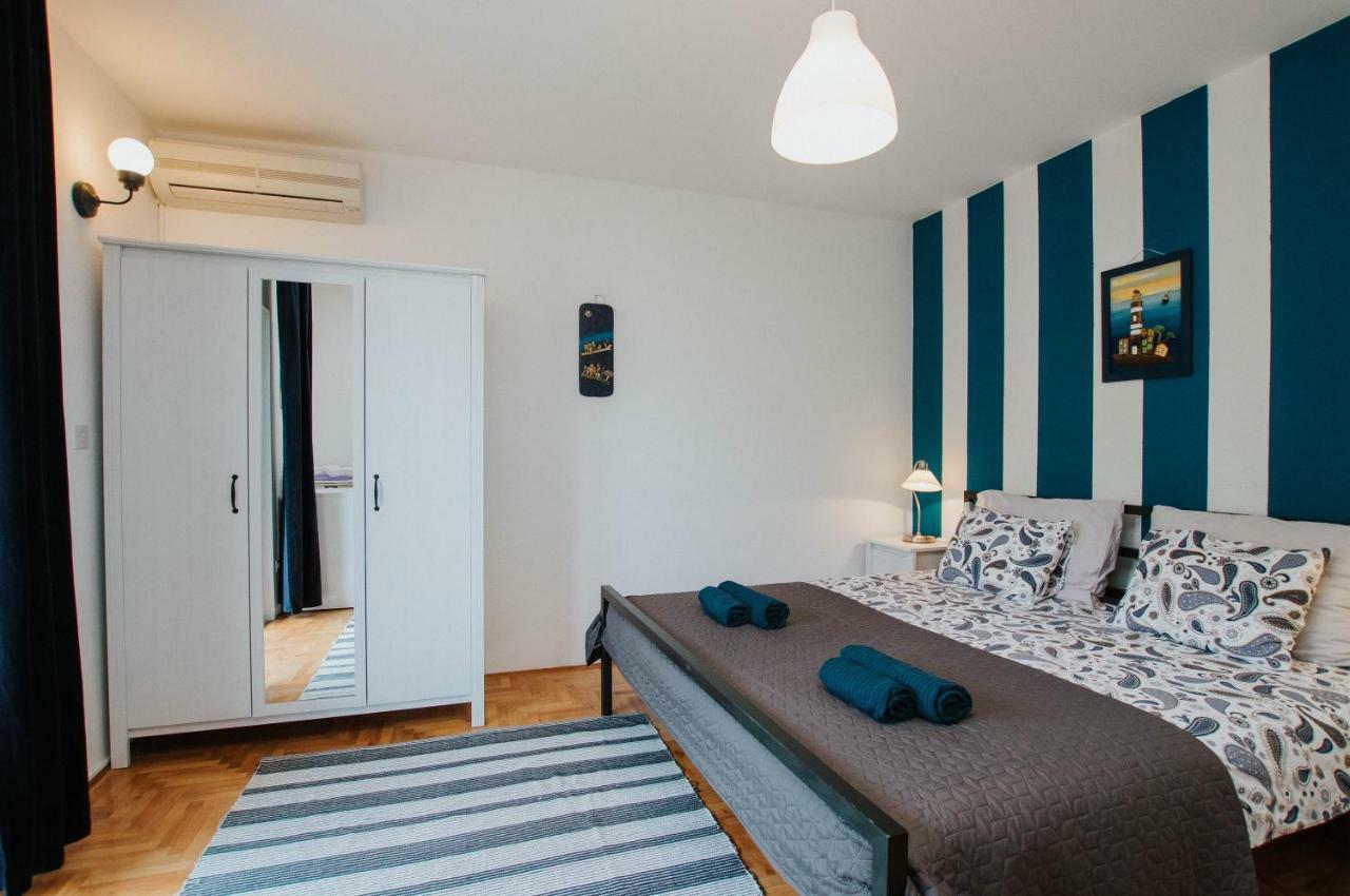 Mamma Mia Apartments-City Center Хвар Екстер'єр фото